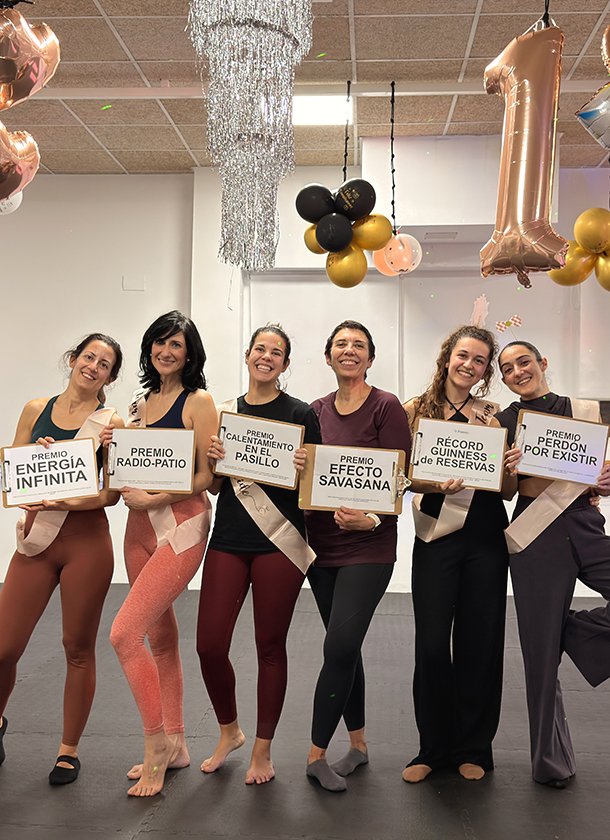 ¡Celebra con Barre o Yoga Aéreo tu despedida o cumpleaños! - Imagen 5